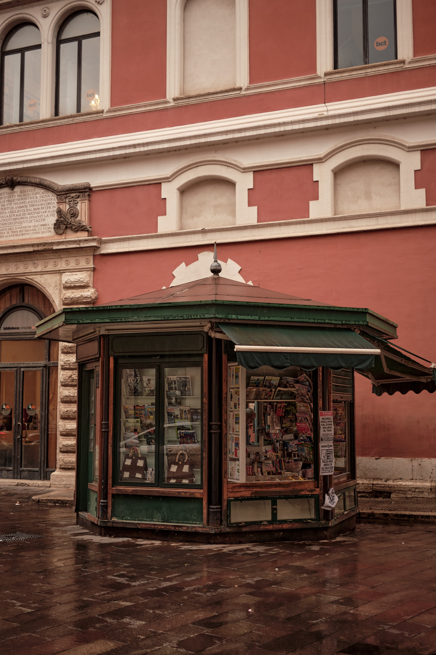 Kiosk_in_Terni